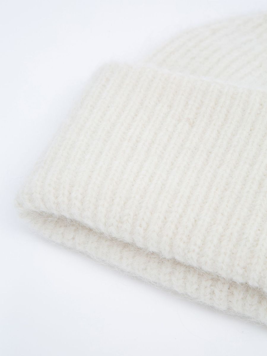 Bilde av WoolLand  Raulandtind knitted hat Woman A04 Cream