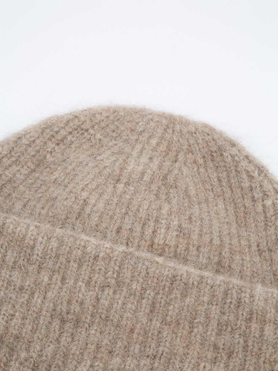 Bilde av WoolLand  Raulandtind knitted hat Woman D11 Latte