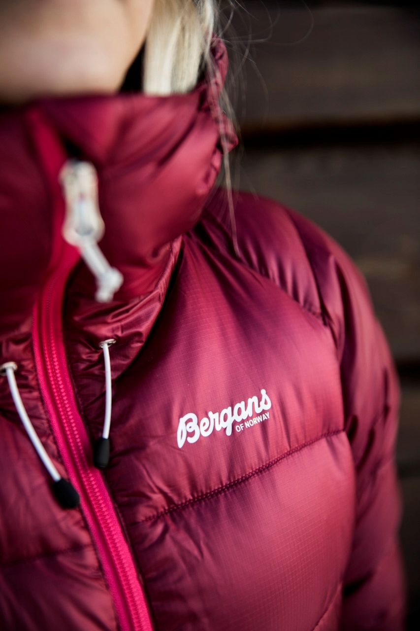 Bergans slingsby down w jkt beetredraspberry Nava Sport Bergans slingsby down w jkt beetredraspberry Nava Sport