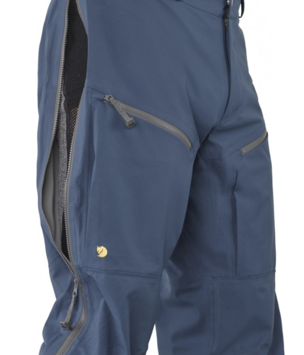 Fjällräven bergtagen eco shell trousers m 570 mountain blue Fjällräven Bergtagen Trousers Mountain Blue | Fjellsport.no