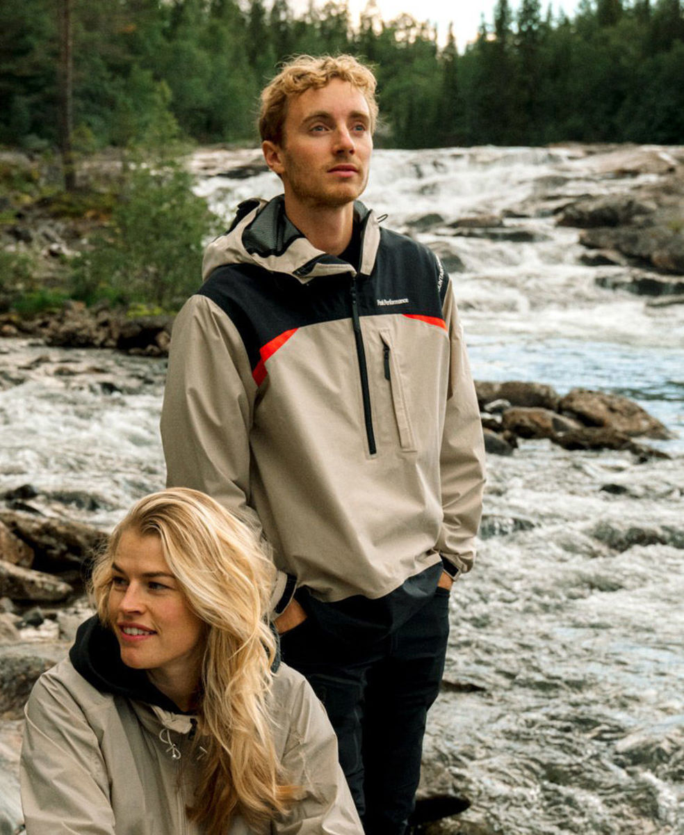 peak performance stowaway anorak