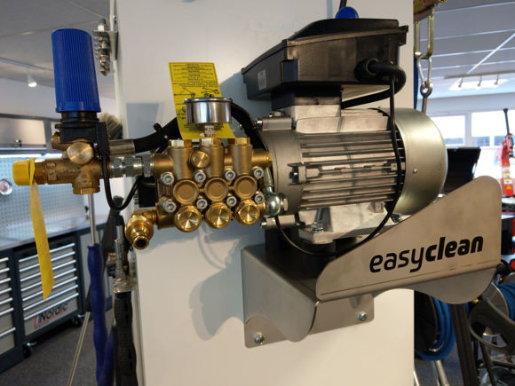 easyclean motorpump 150/15 -230/400-u/tilbehør og brakett