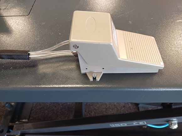 MLH Mod.D. MC LØFTER Pneumatisk fotpedal