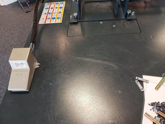 MLH Mod.D. MC LØFTER Pneumatisk fotpedal