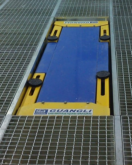 Bilde av Nordic GL1001 sakseløfter for lakkboks - hydraulisk drevet 3