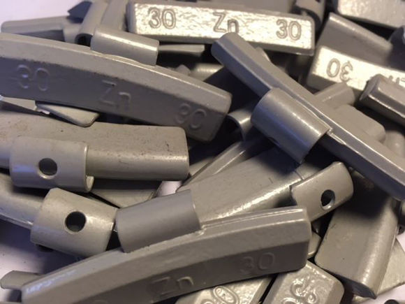 Bilde av lodd 30 gr.Zink ALU.FELG clip on 100 stk i eske
