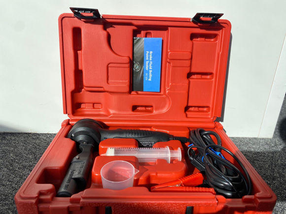 Bilde av Bremsevæsketester