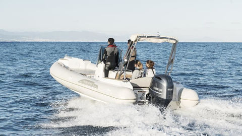 Bilde av YAMAHA F200XD